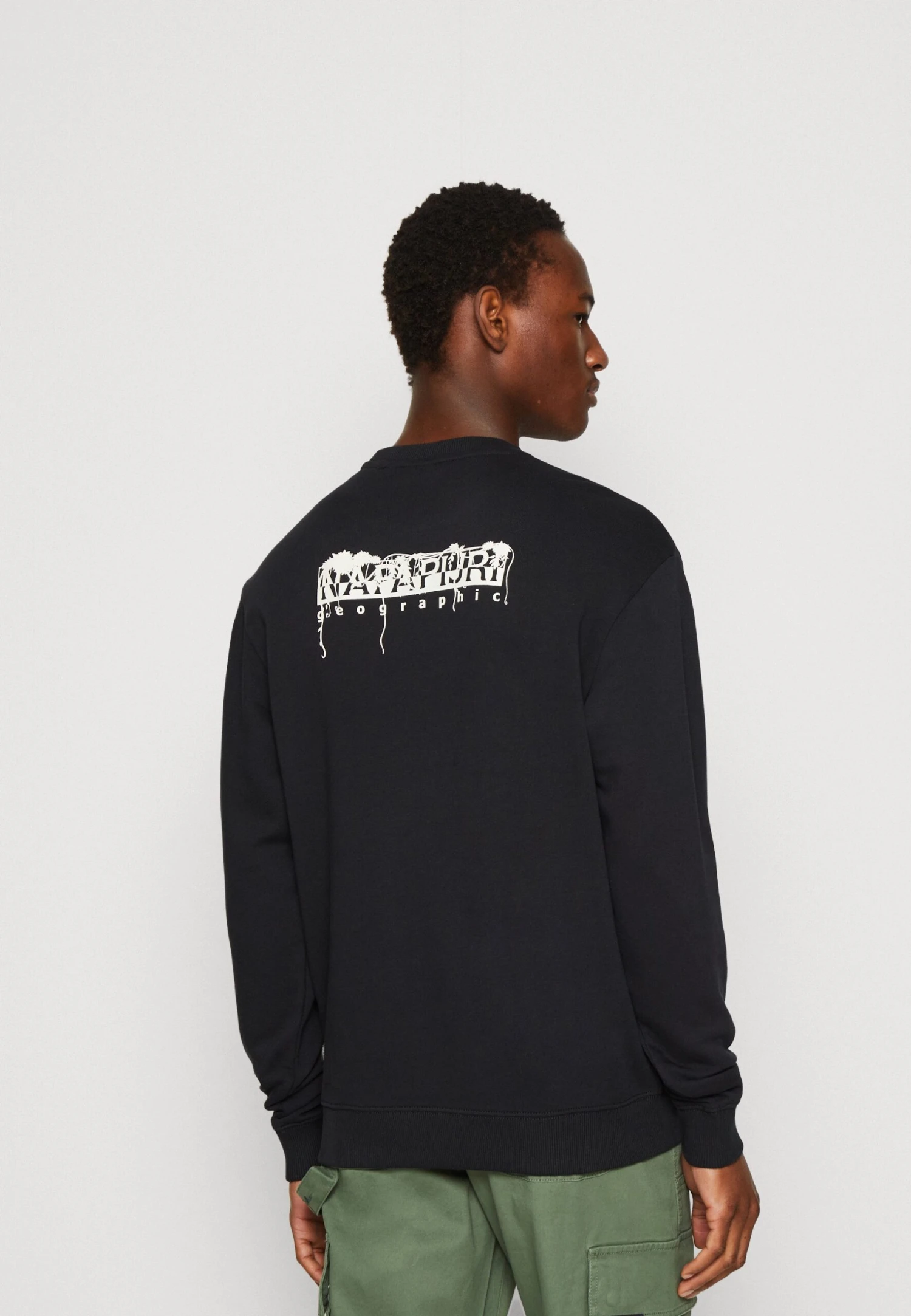 Napapijri Napo Unisex - Sweater - Black 6 Napapijri Napo Unisex - Sweater - Black - Afbeelding 4