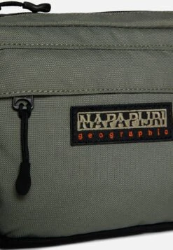 Napapijri H-Rocher - Schoudertas - Green Lichen -Napapijri 21a3c8f0d18e419383d30f1975509a81