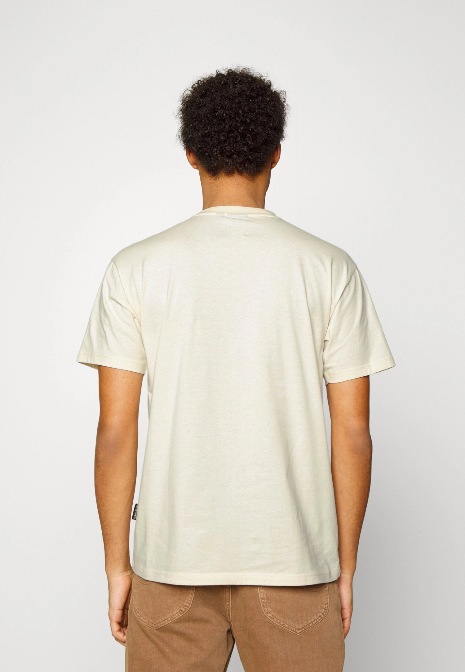 Napapijri X Liberty Candolle - T-Shirt Print - Whitecap Gray 5 Napapijri X Liberty Candolle - T-Shirt Print - Whitecap Gray - Afbeelding 3