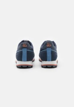 Napapijri Lotus - Sneakers Laag - Blue Marine 10 Napapijri Lotus - Sneakers Laag - Blue Marine -Napapijri 3ecbd57b3f454ad68cb23f58da90a18b