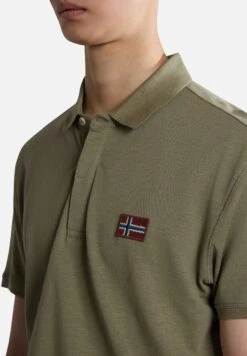 Napapijri Ebea- Poloshirt - Green Lichen 11 Napapijri Ebea- Poloshirt - Green Lichen -Napapijri 6a76849c3887491b992a7df1635e7af0