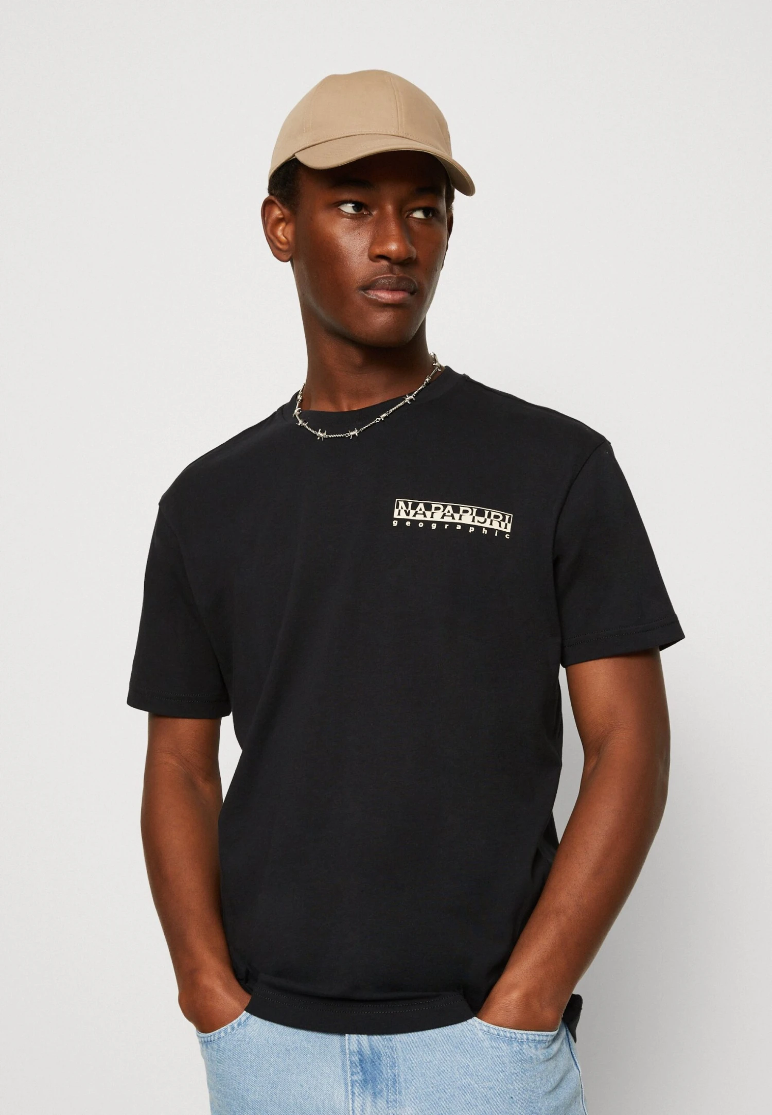 Napapijri Bolivar Unisex - T-Shirt Print - Black 6 Napapijri Bolivar Unisex - T-Shirt Print - Black - Afbeelding 4