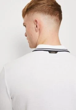 Napapijri Macas - Poloshirt - Bright White -Napapijri 713d53bd74b9476d9d9a1589cd8e5acf