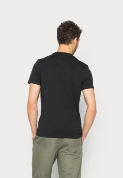 Napapijri Ice - T-Shirt Basic - Black -Napapijri 8e2d3b42cd694dbaaebd99f19a5160e7