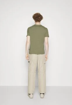 Napapijri Salis - T-Shirt Basic - Green Lichen -Napapijri 91d964b3c3224d1cb788d7f54a0d1e95