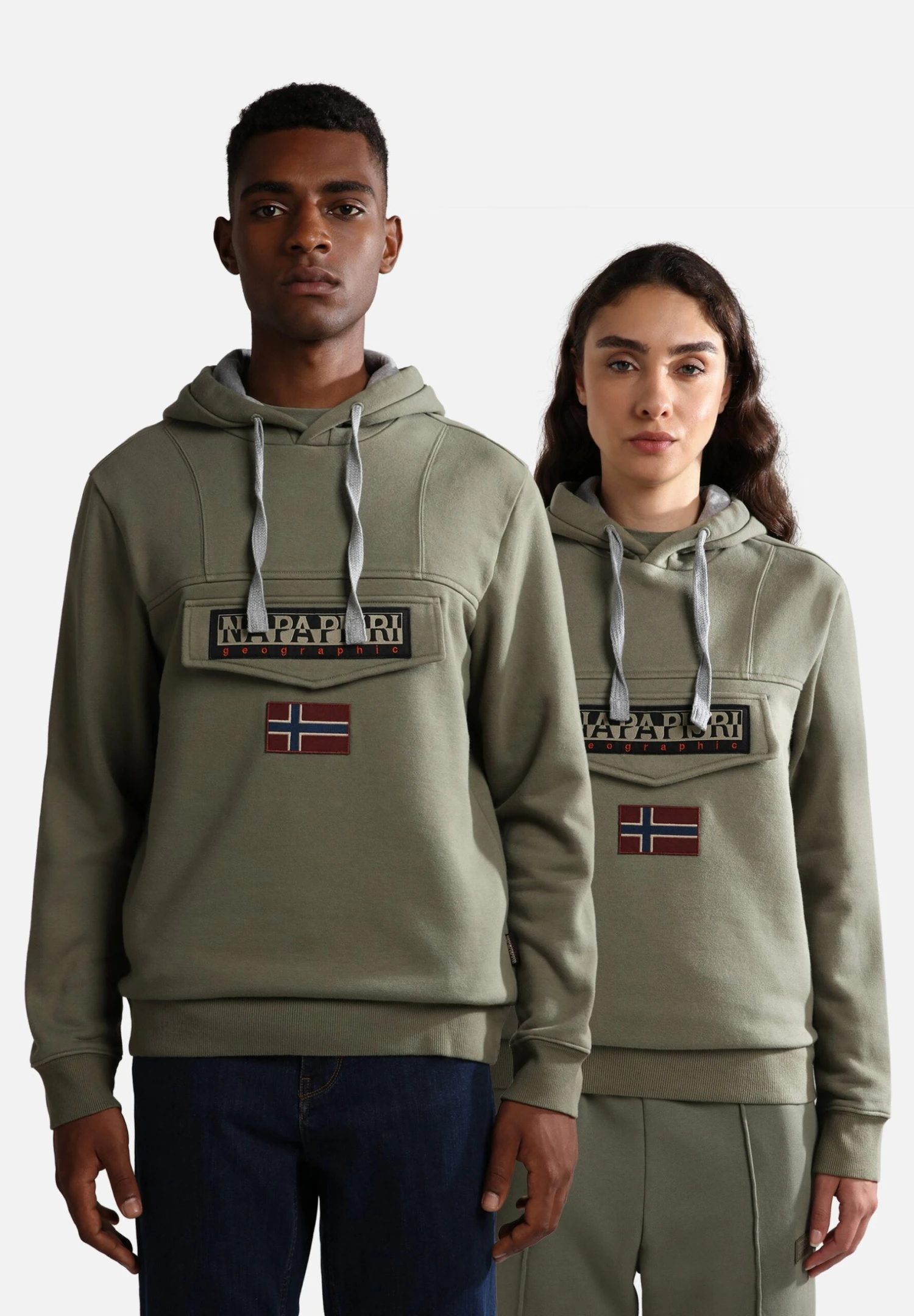 Napapijri Burgee- Hoodie - Green Lichen 3 Napapijri Burgee- Hoodie - Green Lichen