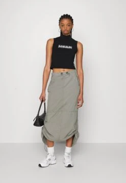 Napapijri Box- Top - Black -Napapijri a50e7901ff284ef1be0ae6b61d8b137d