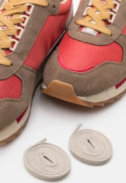 Napapijri Virtus - Sneakers Laag - Red/Brown 13 Napapijri Virtus - Sneakers Laag - Red/Brown -Napapijri a83589efa26e42e58f9ee7f63156b0a7