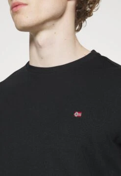 Napapijri Salis - T-Shirt Basic - Black -Napapijri bab43279bf58470c9c5cca8420ba6769