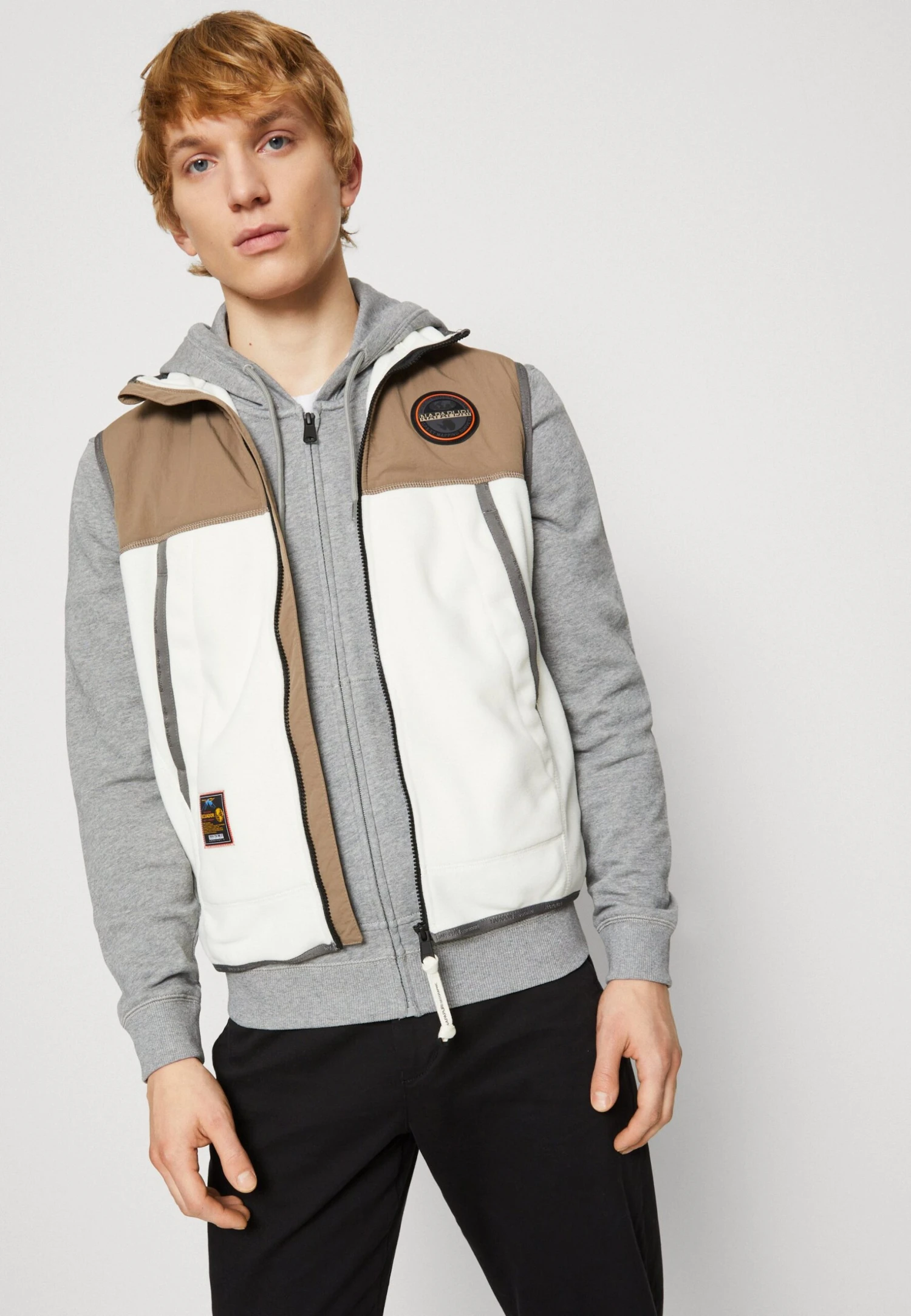 Napapijri Ambato Vest - Bodywarmer - White Whisper 6 Napapijri Ambato Vest - Bodywarmer - White Whisper - Afbeelding 4