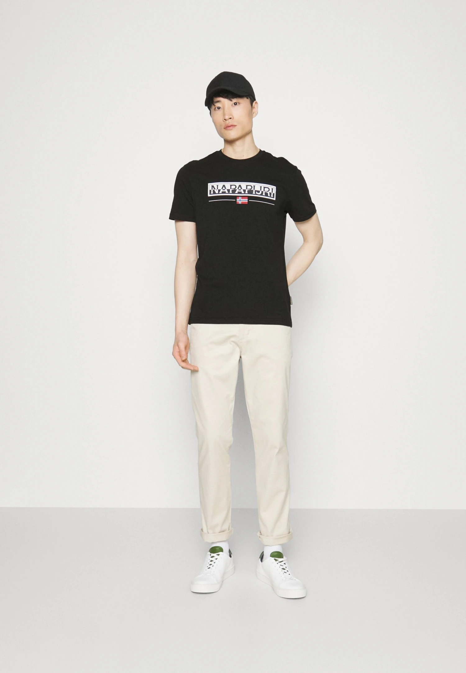 Napapijri T-Shirt Print - Black 4 Napapijri T-Shirt Print - Black - Afbeelding 2